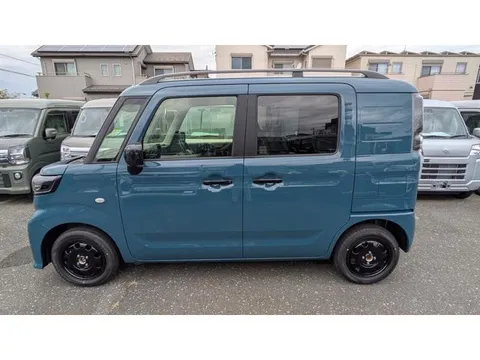 Suzuki Spacia Base
