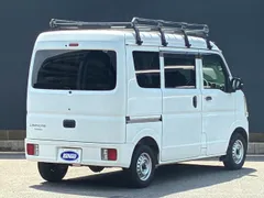 Mitsubishi Minicab Van