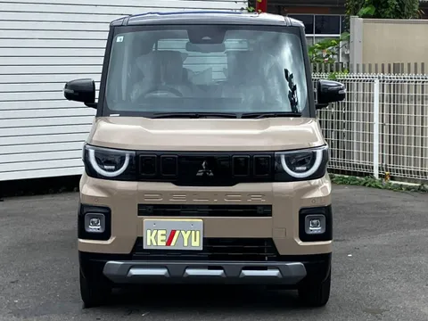 Mitsubishi Delica Mini