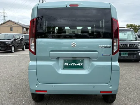 Suzuki Spacia