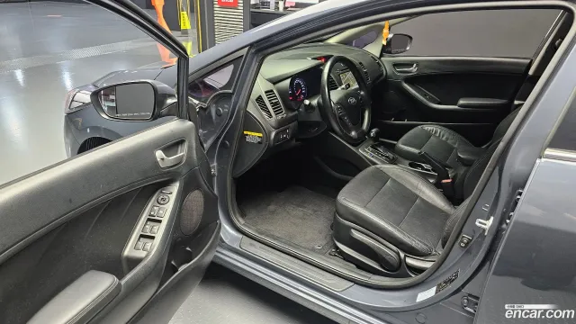 Kia Cerato (K3)