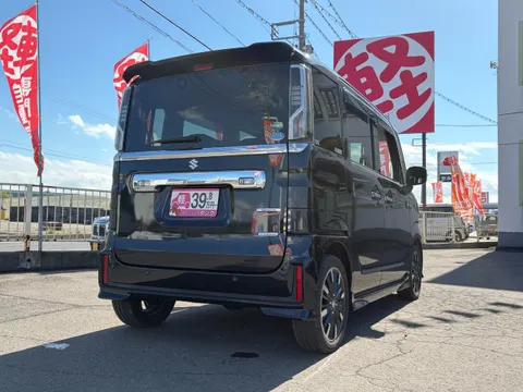 Suzuki Spacia Custom