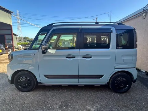 Suzuki Spacia Gear