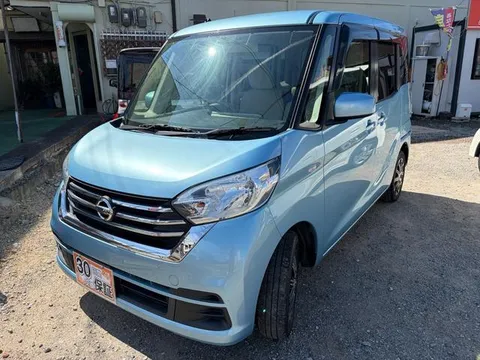 Nissan Dayz Roox