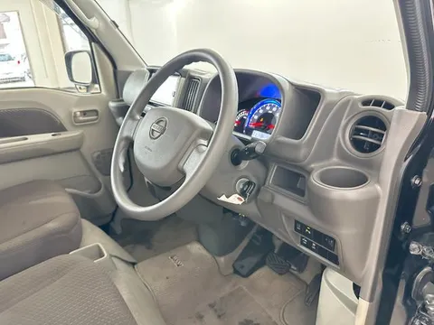 Nissan Clipper