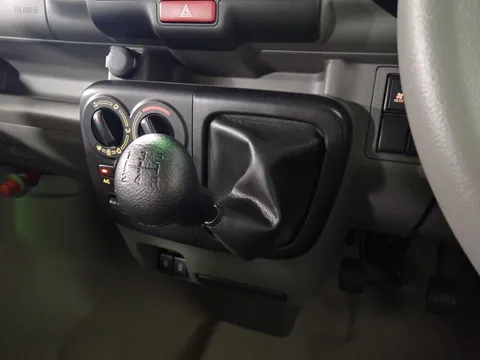 Nissan Clipper