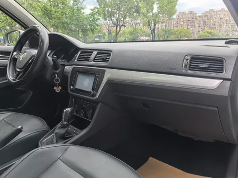 Volkswagen Gran Lavida