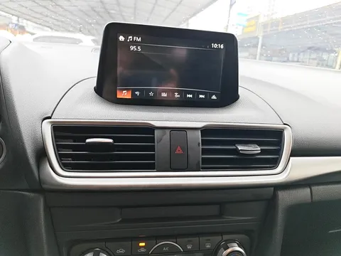 Mazda Mazda 3