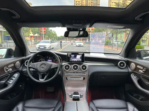 Mercedes-Benz Mercedes-Benz GLC