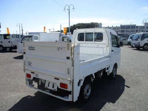 Nissan Clipper Truck