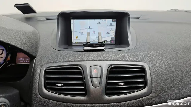 Renault SM3