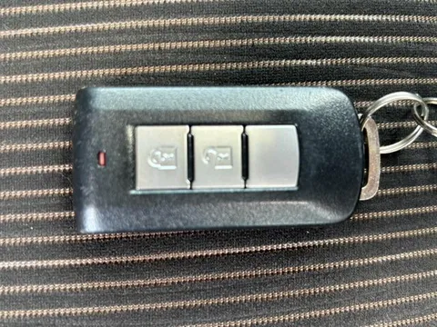 Mitsubishi eK Custom