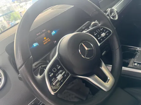 Mercedes-Benz GLB-Class