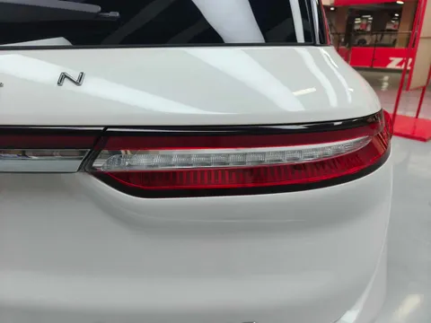 Lincoln Corsair