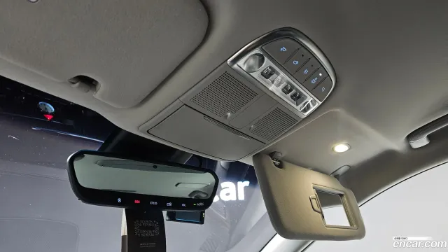 Genesis G90 (EQ900)