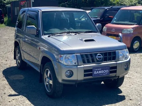 Nissan KIX