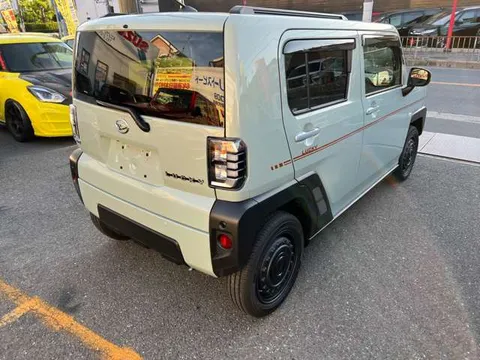 Daihatsu Taft