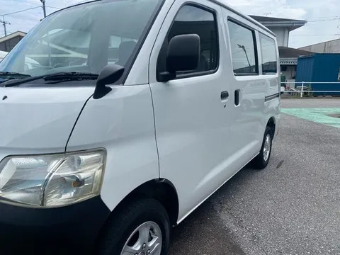 Toyota TownAce Van