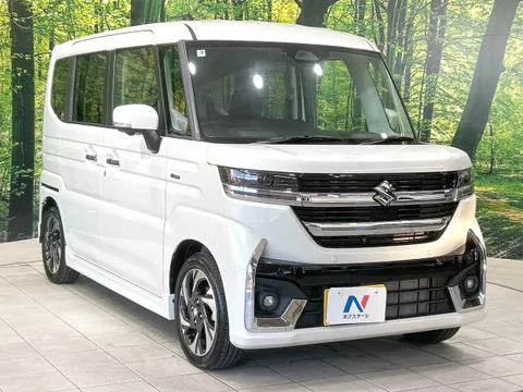Suzuki Spacia Custom