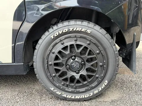 Mitsubishi Delica Mini