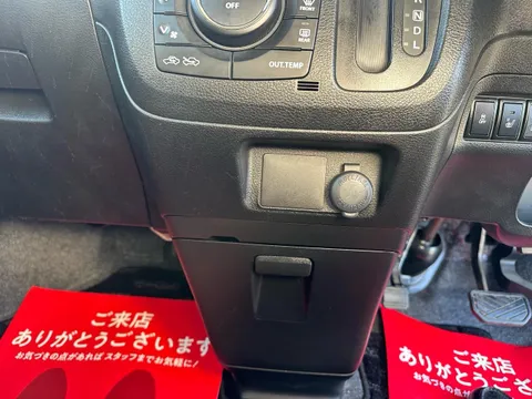 Suzuki Spacia Custom Z