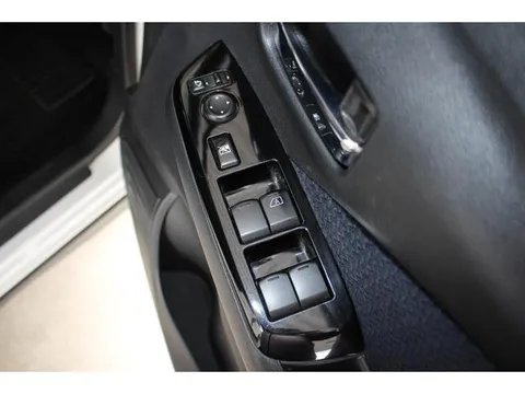 Mitsubishi eK X