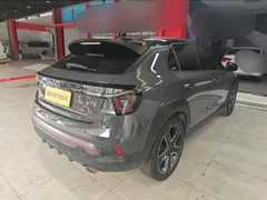 Lynk & Co 02