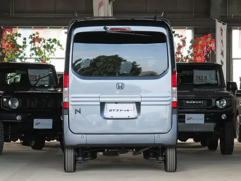 Honda N-VAN Plus Style