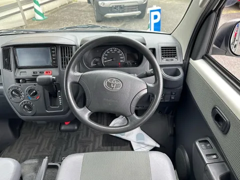 Toyota TownAce Van