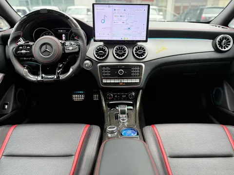 Mercedes-Benz Mercedes-Benz CLA