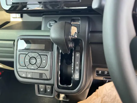 Suzuki Spacia Gear