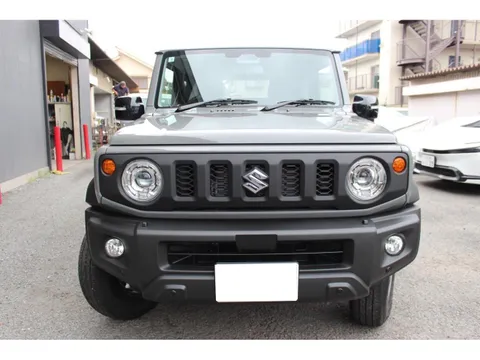 Suzuki Jimny Sierra