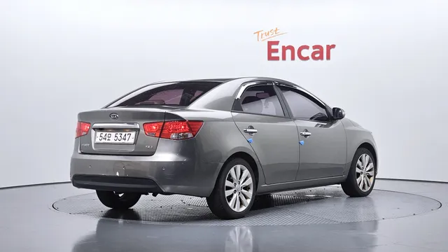 Kia Cerato (Forte)