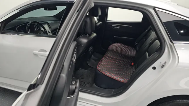 Renault Talisman (SM6)