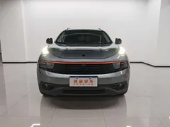 Lynk & Co 01