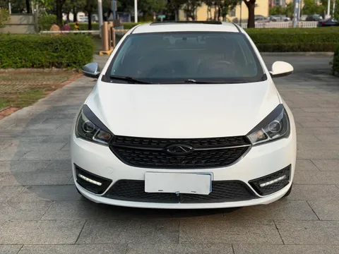 Chery Arrizo 5