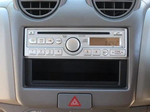 Nissan Pino