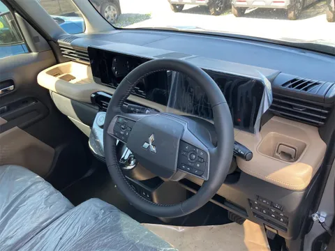 Mitsubishi Delica Mini