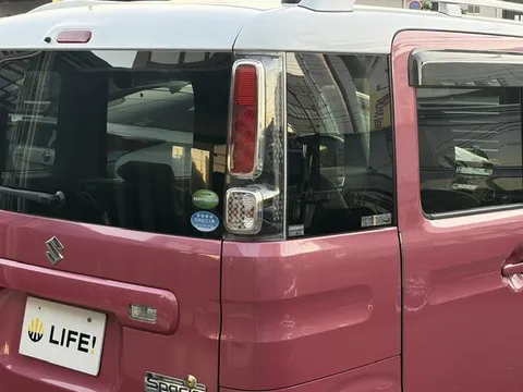 Suzuki Spacia