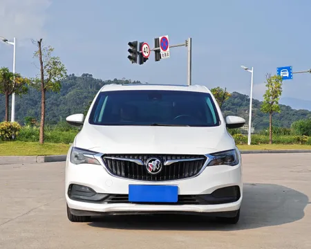 Buick GL6