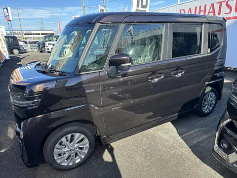 Suzuki Spacia Custom