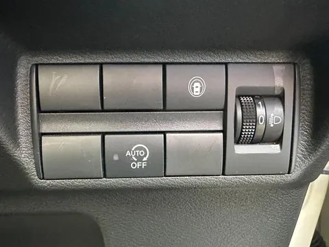 Mitsubishi eK X
