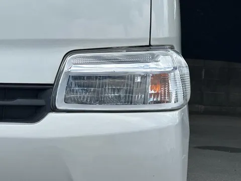Toyota TownAce Van