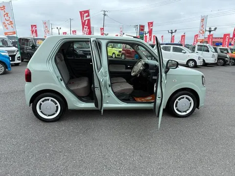 Daihatsu Mira Tocot