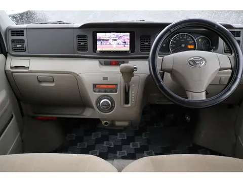 Daihatsu Atrai Wagon