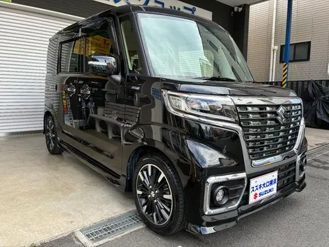 Suzuki Spacia Custom