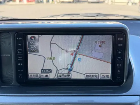 Toyota iQ