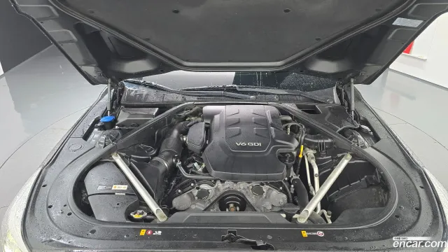 Genesis G90 (EQ900)