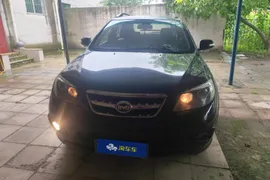 BYD S6