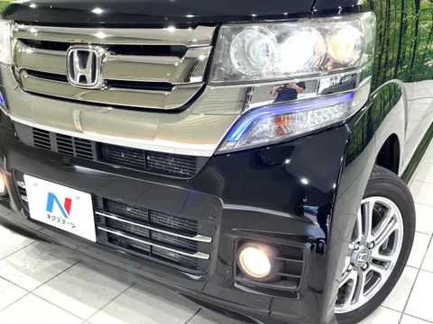 Honda N-BOX Custom